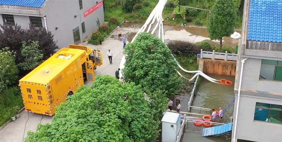 Flooding And Dainage Pump Truck